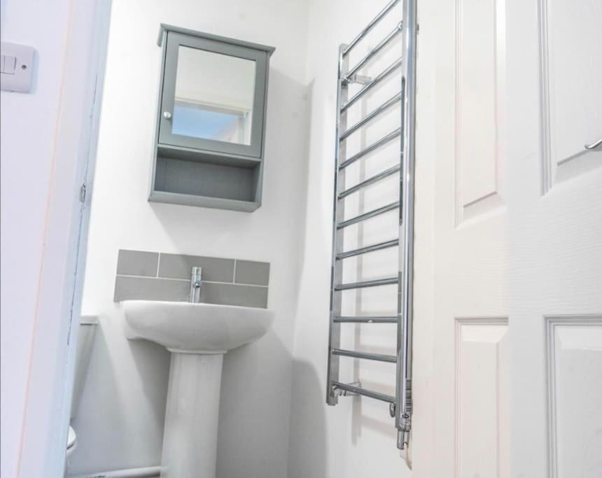 Apartment Flat In Hanley,