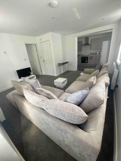 Flat In Hanley, * Stoke-on-Trent